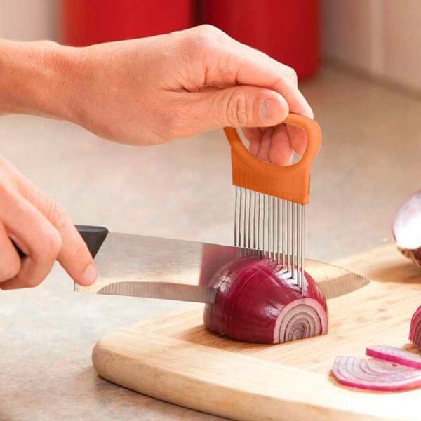 easy cut onion holder fork stainless steel +plastic vegetable slicer tomato cutter metal meat needle gadgets meat frok 4 colors
easy cut onion holder fork stainless steel +plastic vegetable slicer tomato cutter metal meat needle gadgets meat frok 4 colors