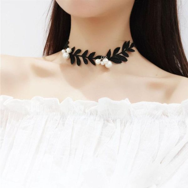 lace leaf faux pearls clavicle necklaces chain choker new fashion statement necklace girl neck decoration, Silver
lace leaf faux pearls clavicle necklaces chain choker new fashion statement necklace girl neck decoration, Silver