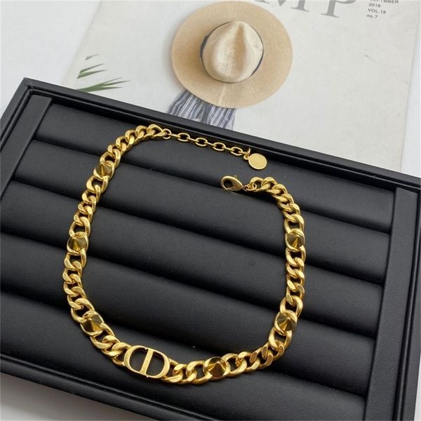 87% off wholesale shop family earrings pearl female light luxury high sense red small fragrance necklace, Golden
87% off wholesale shop family earrings pearl female light luxury high sense red small fragrance necklace, Golden