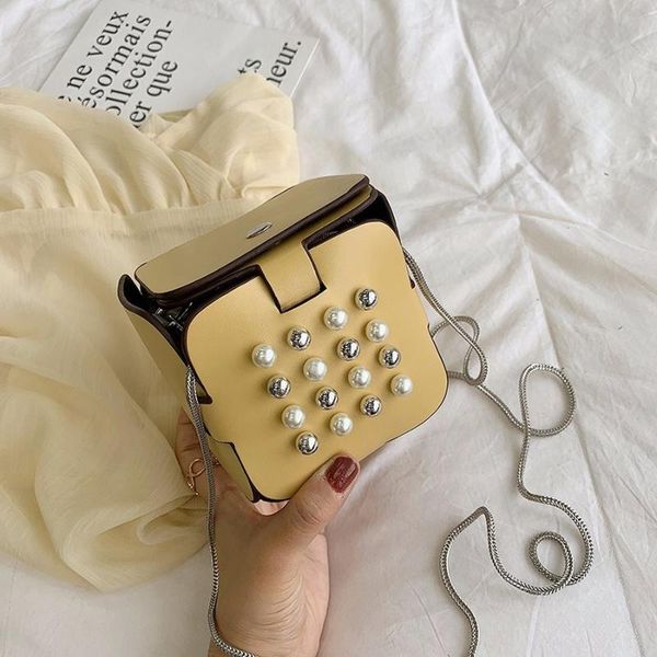 women's pearl bag 2020 luxury chain shoulder bag designer fashion small square simple lady purse crossbody
women's pearl bag 2020 luxury chain shoulder bag designer fashion small square simple lady purse crossbody