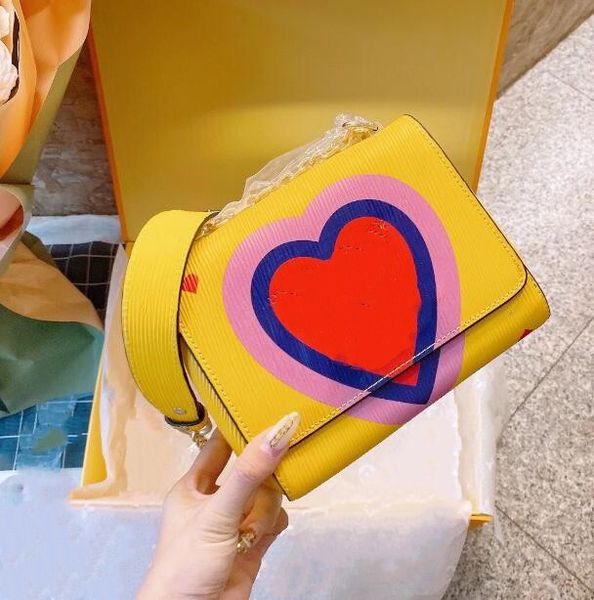 luxurydesigners handbag classic love women gold metal shoulder bags fashion chain bag clutch wallet
luxurydesigners handbag classic love women gold metal shoulder bags fashion chain bag clutch wallet