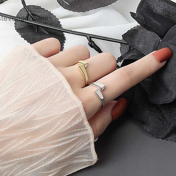 minimalist red selling net advanced ins feeling staggered edge micro inlaid open versatile ring, Silver
minimalist red selling net advanced ins feeling staggered edge micro inlaid open versatile ring, Silver