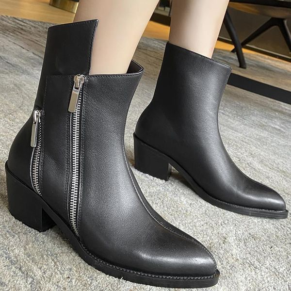 boots winter autumn genuine leather handmade women short pointed toe chunky heel metal zip decor all match ankle, Black
boots winter autumn genuine leather handmade women short pointed toe chunky heel metal zip decor all match ankle, Black