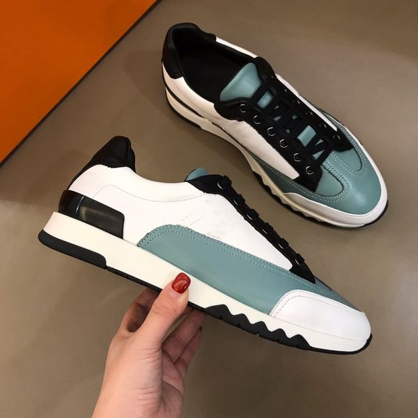 r shoes sneakers for men h brand fashion leather volte sneaker with h logo retro old shoes casual shoes size 38-44, Black
r shoes sneakers for men h brand fashion leather volte sneaker with h logo retro old shoes casual shoes size 38-44, Black