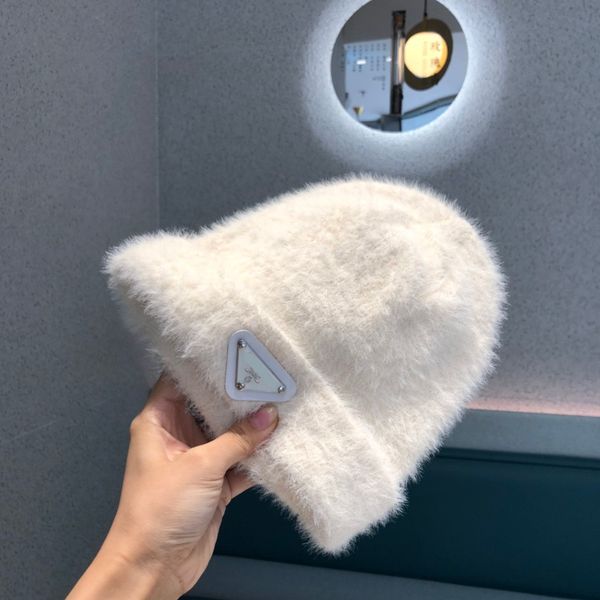 autumn/winter new designer lady's woollen hat warm fashion letter lovely style lady's woollen hat student fashion woollen hat 2101, Blue;gray
autumn/winter new designer lady's woollen hat warm fashion letter lovely style lady's woollen hat student fashion woollen hat 2101, Blue;gray