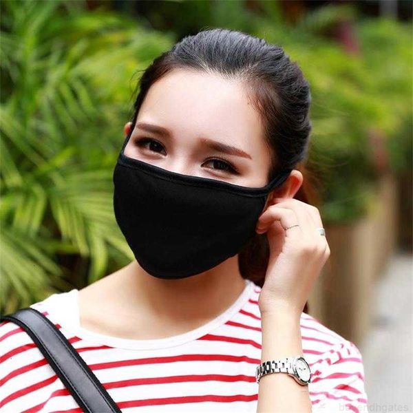 50pcs anti-dust cotton mouth face mask man woman cycling wearing black fashion high quality
50pcs anti-dust cotton mouth face mask man woman cycling wearing black fashion high quality