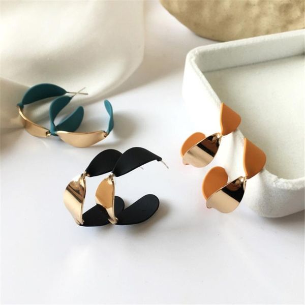 the irregular geometry of style restoring ancient ways contracted temperament c shape earrings earrings women adorn article, Golden;silver
the irregular geometry of style restoring ancient ways contracted temperament c shape earrings earrings women adorn article, Golden;silver