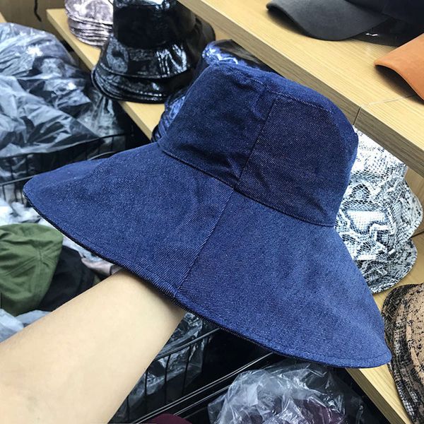 new denim basin hat in autumn of 2019, Blue;gray
new denim basin hat in autumn of 2019, Blue;gray