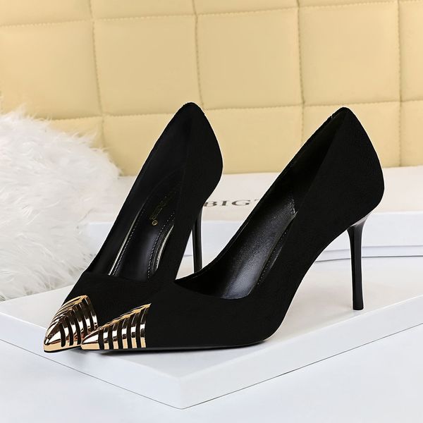 bigtree elegant woman pumps metal pointed toe high heel women 2020 faux suede ladies stiletto heels dress basic shoes, Black
bigtree elegant woman pumps metal pointed toe high heel women 2020 faux suede ladies stiletto heels dress basic shoes, Black