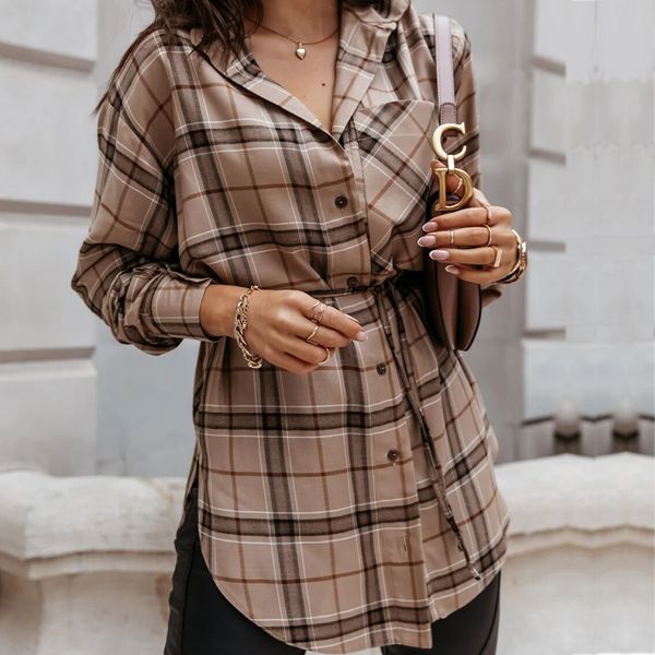 2021 new women autumn winter fashion plaid shirt turn-down collar long sleeve button up casual loose midi blouse coat plfm, White
2021 new women autumn winter fashion plaid shirt turn-down collar long sleeve button up casual loose midi blouse coat plfm, White