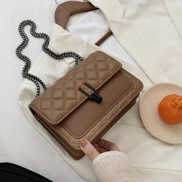 luxury chain pu leather crossbody bags women's handbag trending travel shoulder bags small square bag
luxury chain pu leather crossbody bags women's handbag trending travel shoulder bags small square bag