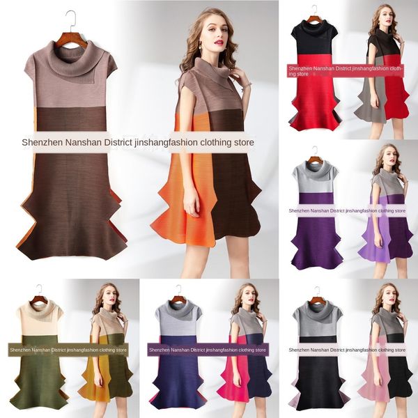 miyake pleated quality pile up collar raglan sleeve stitching contrast color elastic dress show skinny girl temperament dress summer fovrs f, Black;gray
miyake pleated quality pile up collar raglan sleeve stitching contrast color elastic dress show skinny girl temperament dress summer fovrs f, Black;gray