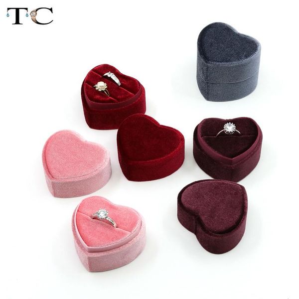 ring box velvet heart shape diamond ring box wedding double proposal jewelry gift rings container, Pink;blue
ring box velvet heart shape diamond ring box wedding double proposal jewelry gift rings container, Pink;blue