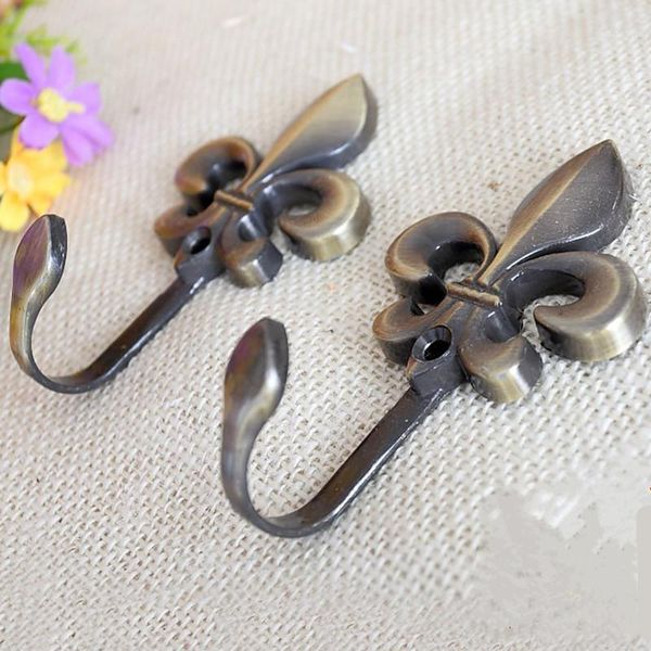 hooks & rails 2pcs retro zinc alloy large plum design table handbag holders towel clothes keywall door hanger for kitchen bathroom1
hooks & rails 2pcs retro zinc alloy large plum design table handbag holders towel clothes keywall door hanger for kitchen bathroom1