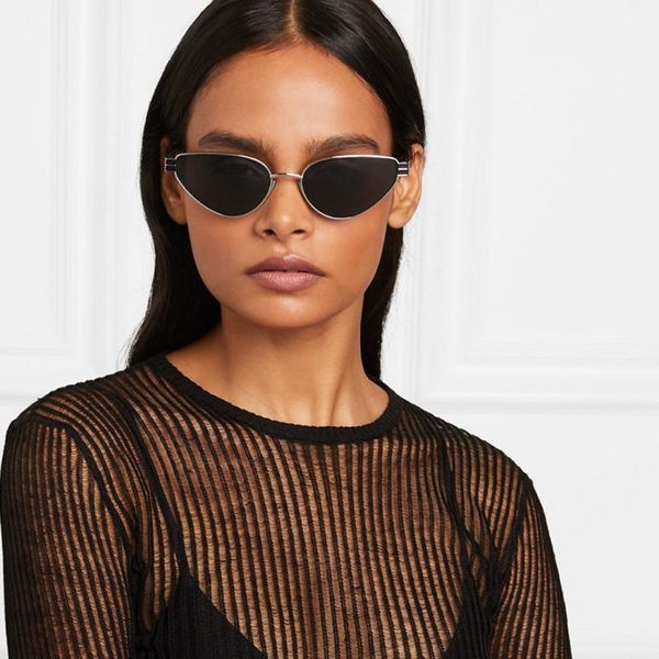 sunglasses qpeclou 2021 vintage metal cat eye women fashion punk cateye frame sun glasses female color shades, White;black
sunglasses qpeclou 2021 vintage metal cat eye women fashion punk cateye frame sun glasses female color shades, White;black