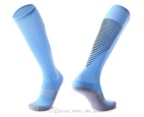 21 2019 soccer streetwear socks,kits fashionable walking gym jogging socks, football socks knee high breathable sport running long stockings, Black
21 2019 soccer streetwear socks,kits fashionable walking gym jogging socks, football socks knee high breathable sport running long stockings, Black