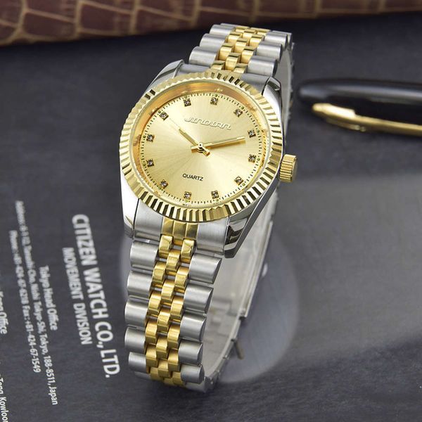 stainless set classic steel watch fashion lovers high waterproof luminous display quartz lettering for men and women 2021q387u3w4, Slivery;brown
stainless set classic steel watch fashion lovers high waterproof luminous display quartz lettering for men and women 2021q387u3w4, Slivery;brown
