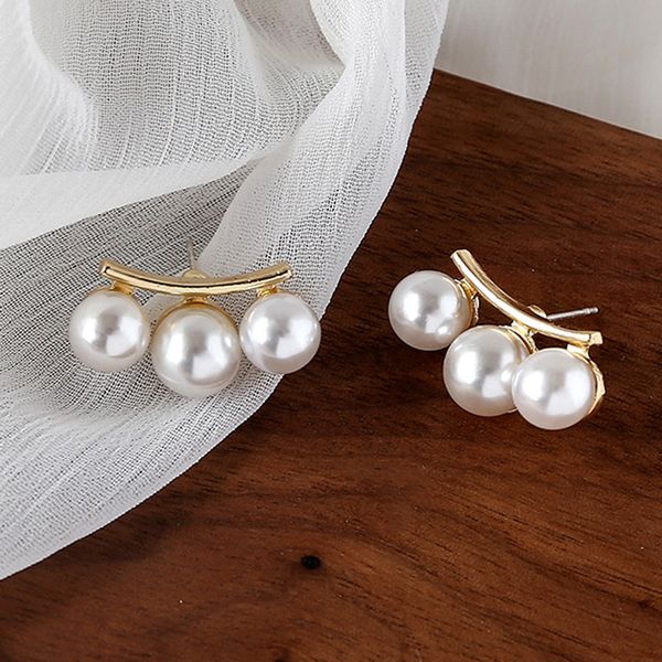 natural pearl 925 silver stud earrings fashion designer jewelry 10mm three pearls earring for women wedding party gifts designer earrings, Golden;silver
natural pearl 925 silver stud earrings fashion designer jewelry 10mm three pearls earring for women wedding party gifts designer earrings, Golden;silver
