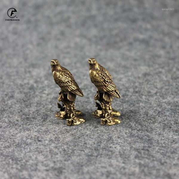 antique copper decorations desk ornament eagle miniatures figurines pure copper eagle statue home decorations crafts collection1
antique copper decorations desk ornament eagle miniatures figurines pure copper eagle statue home decorations crafts collection1