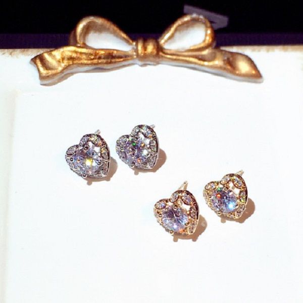 new ins lovely cute sparkling diamond zircon heart fashion luxury designer stud earrings for women girls students, Golden;silver
new ins lovely cute sparkling diamond zircon heart fashion luxury designer stud earrings for women girls students, Golden;silver