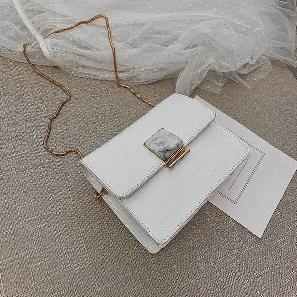 female alligator crossbody bag for women 2020 quality pu leather luxury handbag designer sac main ladies shoulder messenger bag c0117
female alligator crossbody bag for women 2020 quality pu leather luxury handbag designer sac main ladies shoulder messenger bag c0117
