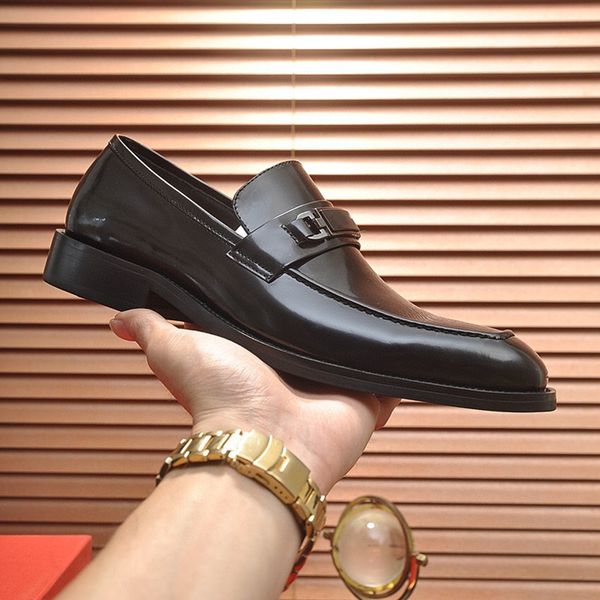 21ss mens designer formal shoe genuine leather oxford shoes for men italian 2020 dress shoes wedding shoes laces leather brogue, Black 
21ss mens designer formal shoe genuine leather oxford shoes for men italian 2020 dress shoes wedding shoes laces leather brogue, Black