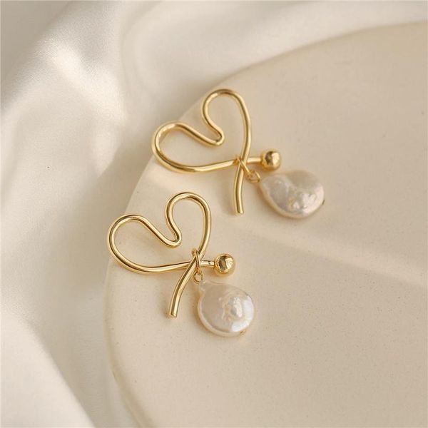 mengjiqiao new japan korean irregular natural freshwater pearl drop earrings for women metal line heart shape pendientes jewelry, Silver
mengjiqiao new japan korean irregular natural freshwater pearl drop earrings for women metal line heart shape pendientes jewelry, Silver