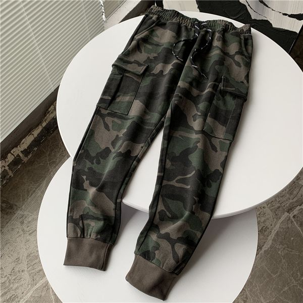 military fan wind guest terry fabric skin friendly high early autumn multi pocket elastic waist closing overalls
military fan wind guest terry fabric skin friendly high early autumn multi pocket elastic waist closing overalls