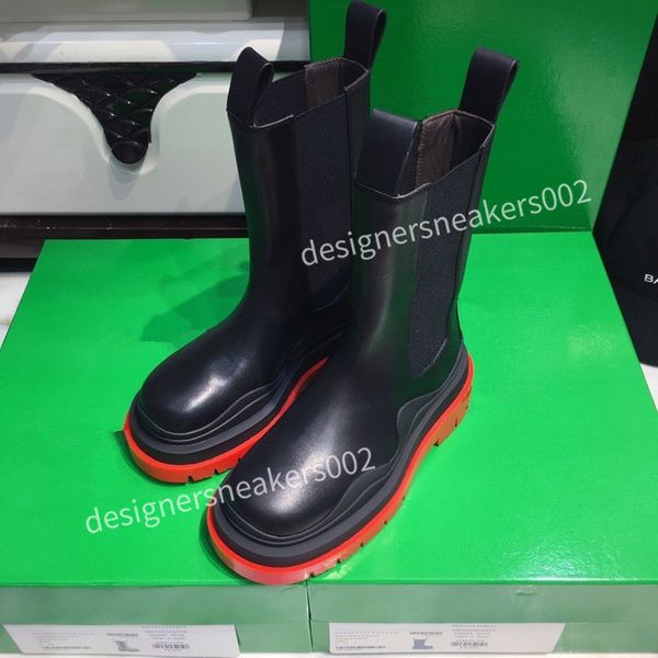 2021women trainer black walking sneakers men women black red casual shoes fashion paris sneakers yx201217
2021women trainer black walking sneakers men women black red casual shoes fashion paris sneakers yx201217