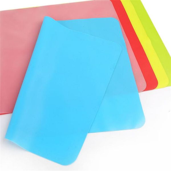 40x30cm food grade mats baking liner silicone oven mat heat insulation pad bakeware kid table placemat
40x30cm food grade mats baking liner silicone oven mat heat insulation pad bakeware kid table placemat