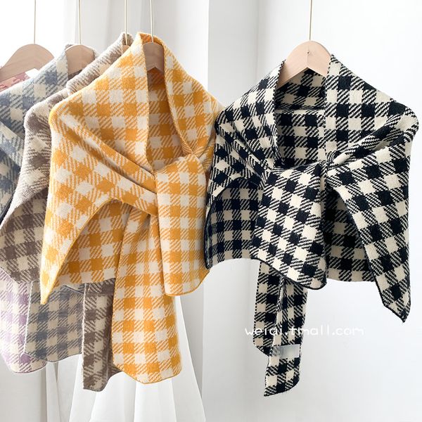 plaid knot shawl women's autumn winter korean version can be used in a variety of ways, with thick and warm decorative neck protection, Blue;gray
plaid knot shawl women's autumn winter korean version can be used in a variety of ways, with thick and warm decorative neck protection, Blue;gray