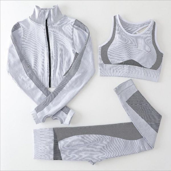 2/3 piece seamless yoga set women gym clothing sportswear long sleeve zipper short jacket set for fitness suit sport outfit xl1, White;red
2/3 piece seamless yoga set women gym clothing sportswear long sleeve zipper short jacket set for fitness suit sport outfit xl1, White;red