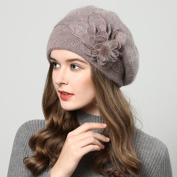 2021 new brand quality female beret wool knitting cap hat autumn winter fashion floral women berets, Blue;gray
2021 new brand quality female beret wool knitting cap hat autumn winter fashion floral women berets, Blue;gray