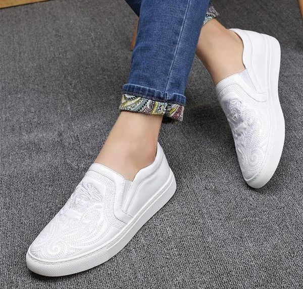 genuine leather fashion men's leisure shoes classic male model casual shoes driving business dress shoes.big code 37 46, Black
genuine leather fashion men's leisure shoes classic male model casual shoes driving business dress shoes.big code 37 46, Black