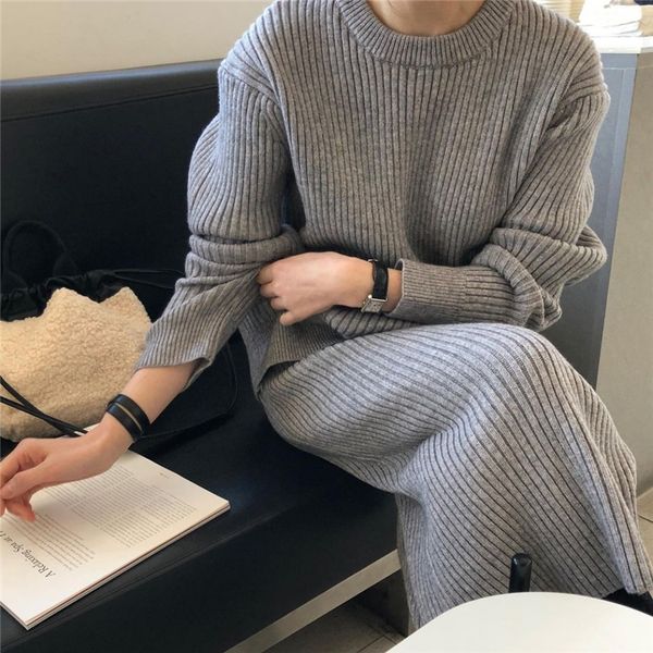 2021 new female oversized two-piece blouses define solid the standard neck pit released pullover waist length ankle skirt 5bkx, Gray
2021 new female oversized two-piece blouses define solid the standard neck pit released pullover waist length ankle skirt 5bkx, Gray