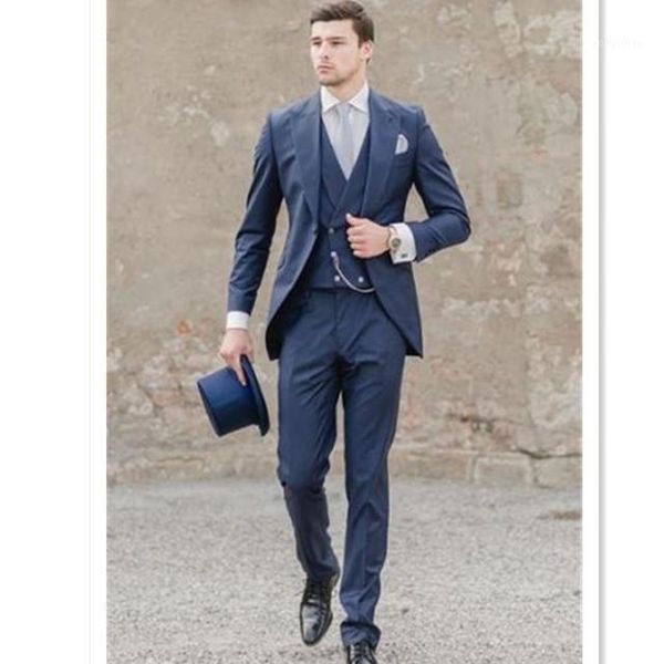 navy blue italian style slim fit lapel men's wedding prom suits classic suits costume homme mariage 3piece wedding for men1, White;black
navy blue italian style slim fit lapel men's wedding prom suits classic suits costume homme mariage 3piece wedding for men1, White;black