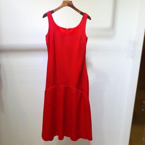 2020fw autumn fashion women patchwork red hvest sleeveless dresses gdnz 11.04, Black;gray
2020fw autumn fashion women patchwork red hvest sleeveless dresses gdnz 11.04, Black;gray