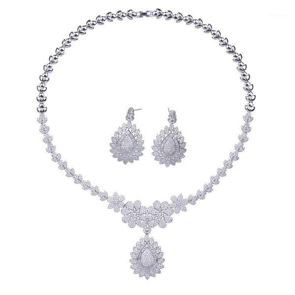 bettyue exaggerated flower appearance white color attractive cz necklace earring fashion jewelry set for female noble in party1, Silver
bettyue exaggerated flower appearance white color attractive cz necklace earring fashion jewelry set for female noble in party1, Silver