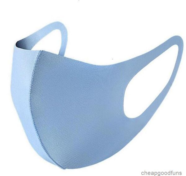 u66h5us stock anti dust face cover pm2.5 respirator dustproof anti-bacterial washable reusable ice silk cotton mask 2
u66h5us stock anti dust face cover pm2.5 respirator dustproof anti-bacterial washable reusable ice silk cotton mask 2