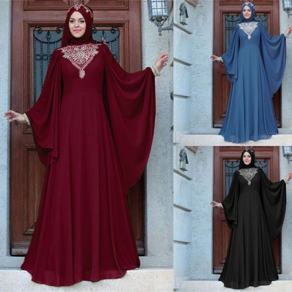 muslim abaya loose plus size embroidery solid color flared sleeves robe islamic clothing turkey fashion women dress middle east, Red
muslim abaya loose plus size embroidery solid color flared sleeves robe islamic clothing turkey fashion women dress middle east, Red