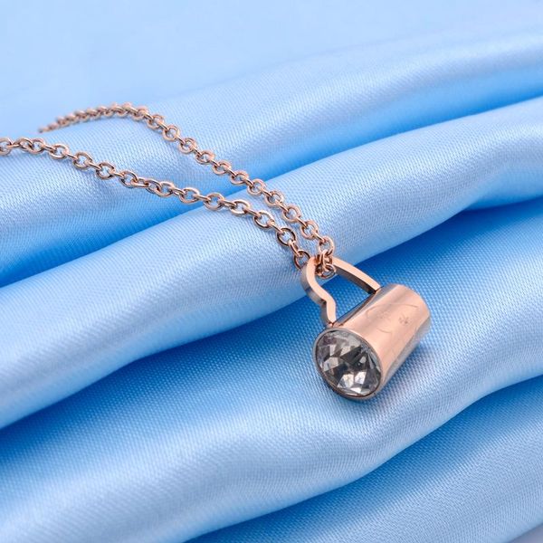 crystal necklace women cup zircon pendant rose gold necklace chain stainless steel fashion women jewelry on the neck, Silver 
crystal necklace women cup zircon pendant rose gold necklace chain stainless steel fashion women jewelry on the neck, Silver