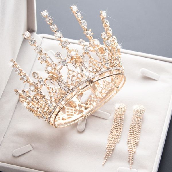 luxury bridal crown, high-end atmosphere, super xiansen headdress, wang hongtong, Silver
luxury bridal crown, high-end atmosphere, super xiansen headdress, wang hongtong, Silver