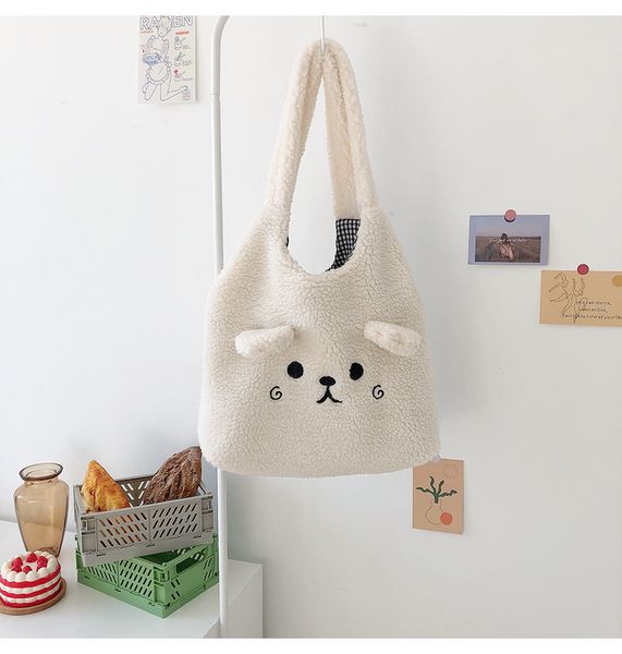 hbp bags flower cloth language autumn and winter new imitation lamb wool large capacity plush embroidery shopping bag versatile casual shoul
hbp bags flower cloth language autumn and winter new imitation lamb wool large capacity plush embroidery shopping bag versatile casual shoul