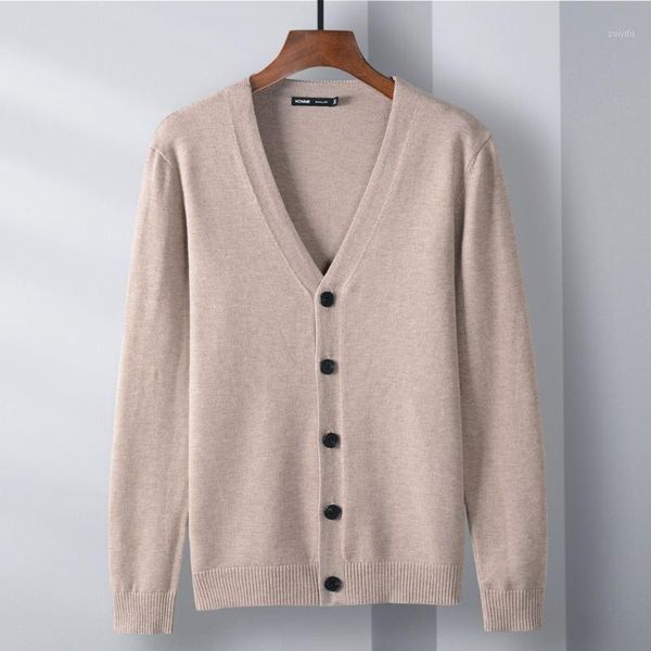 2020 new autumn men fashion streetwear vintage long sleeve knitted cardigan male casual style sweater solid button k651, White;black
2020 new autumn men fashion streetwear vintage long sleeve knitted cardigan male casual style sweater solid button k651, White;black