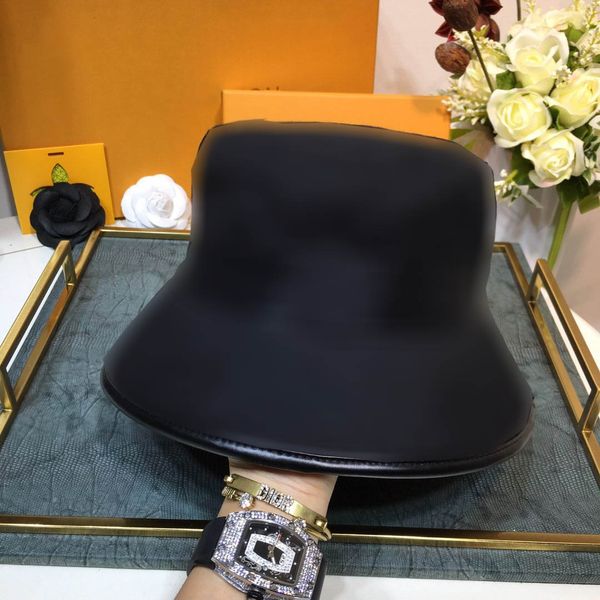 four seasons fashion classic man woman fisherman hat fashion elegant ladies classic hat couple beach hat sun baseball cap, Blue;gray
four seasons fashion classic man woman fisherman hat fashion elegant ladies classic hat couple beach hat sun baseball cap, Blue;gray