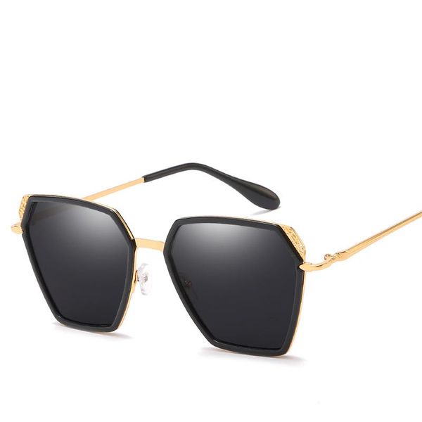 Polygon Irregular Women Sunglasses Color Film Fashion 2021 New Polarized Sun Glasses for Woman Personality Metal Frame Oculos, White;black
Polygon Irregular Women Sunglasses Color Film Fashion 2021 New Polarized Sun Glasses for Woman Personality Metal Frame Oculos, White;black