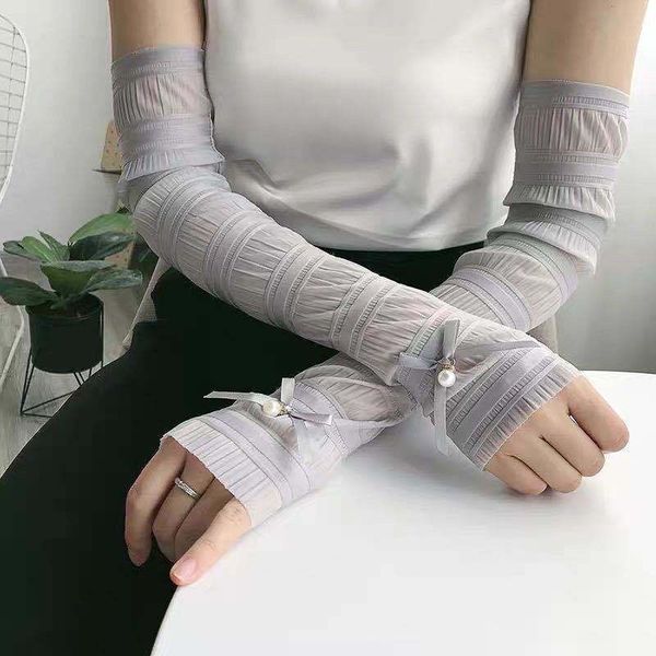 sun protection gloves female long lace thin section summer anti-uv shading driving ice silk arm sleeves, Blue;gray
sun protection gloves female long lace thin section summer anti-uv shading driving ice silk arm sleeves, Blue;gray