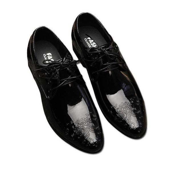2020 new men's quality pu leather shoes social size 37-44 head leather autumn office shoes soft man dress brogue, Black
2020 new men's quality pu leather shoes social size 37-44 head leather autumn office shoes soft man dress brogue, Black