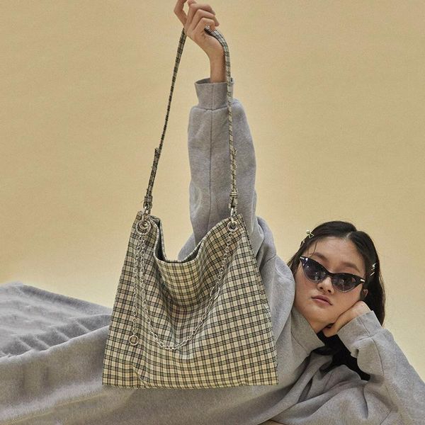 2020 new bucket bags for women casual shoulder messenger bag female high capacity chain personality handbags purses big tote bag
2020 new bucket bags for women casual shoulder messenger bag female high capacity chain personality handbags purses big tote bag