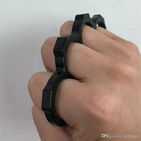 2pcs steel brass knuckle dusters,self defense personal security women's and men's self-defense pendant free
2pcs steel brass knuckle dusters,self defense personal security women's and men's self-defense pendant free
